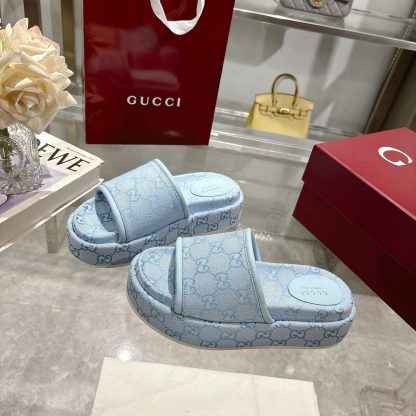 Gucci Women's New GG Platform Slide Sandals - Image 4