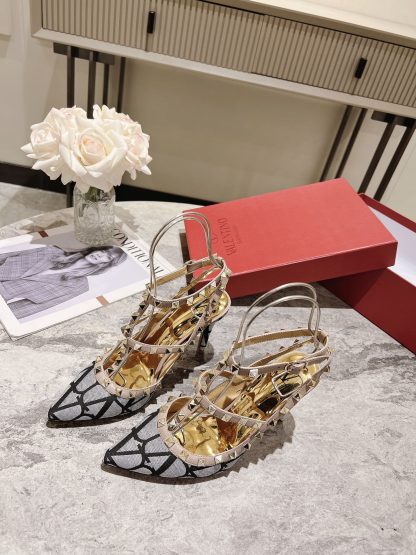 VALENTINO Elegant Studded High Heels - Image 4