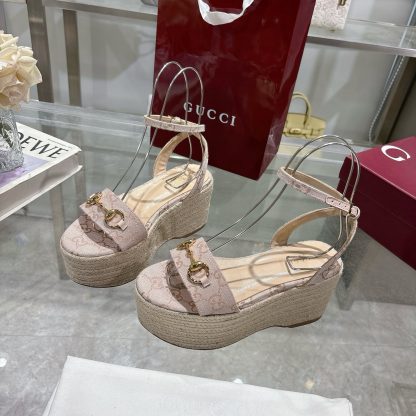 Gucci Women's Horsebit Flat Mid-Heel Platform Sandals - Image 4