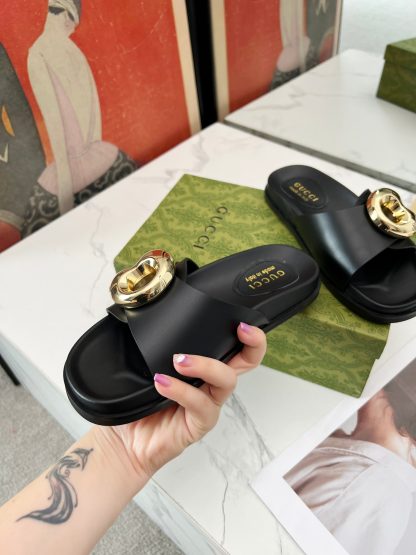 Gucci's new summer super hot slippers - Image 4