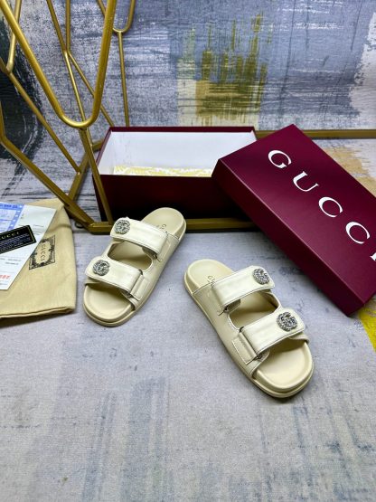 Gucci's latest hot-selling slippers - Image 4