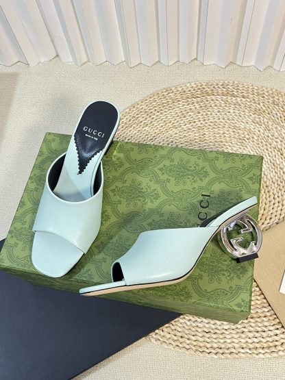 Gucci Double G round heel sandals - Image 4