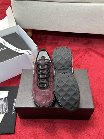 Chanel men's and women's couple's red and brown mix and match classic casual sneakers - Image 4
