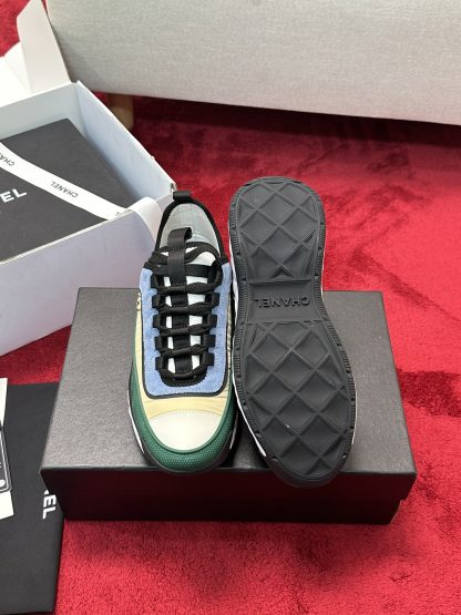 Chanel men's and women's couple's blue-green mixed-match craft embroidery style versatile casual sports shoes - Image 4