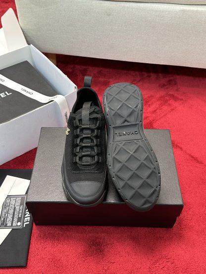 Chanel men's and women's couple's versatile fashion black mix and match casual sports shoes - Image 4
