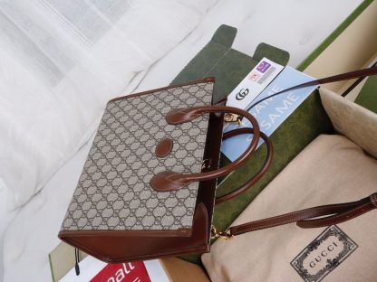 Gucci classic GG diamond quilted pattern handbag - Image 4