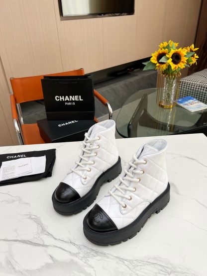 Chanel Fall/Winter White Trendy Boots - Image 4