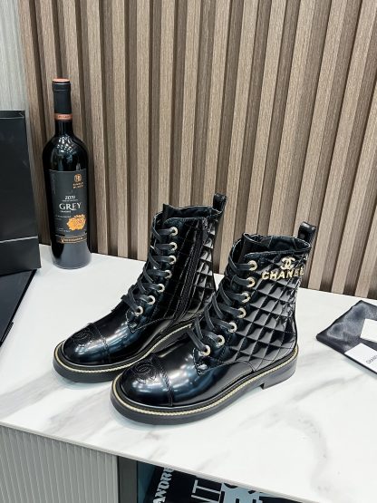 Chanel Paris catwalk new comfortable leg-lengthening black boots - Image 3