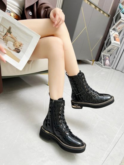 Chanel autumn and winter hit black fashionable simple black Martin boots - Image 4