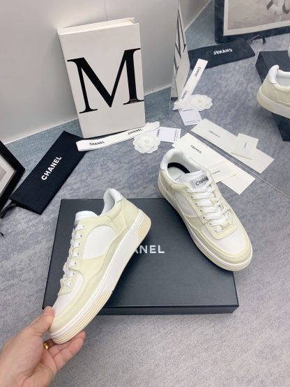 Chanel Spring and Summer Ultra High Quality Light Yellow Fashionable Casual Sports Sneakers - Image 4