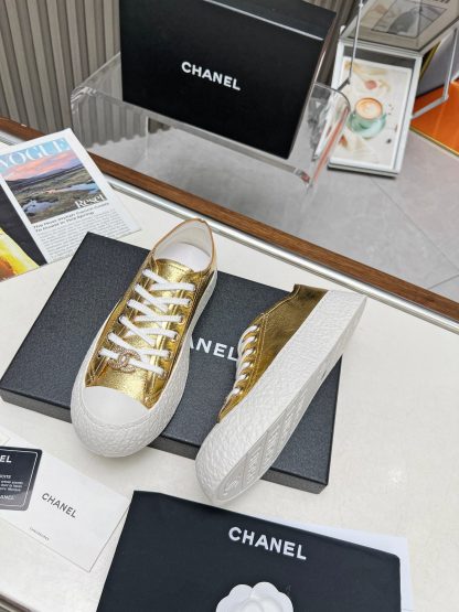 Chanel high-end custom gold classic comfortable casual shoes - Image 4