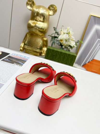 Gucci spring and summer new GG rhinestone buckle round toe thick heel slippers - Image 4