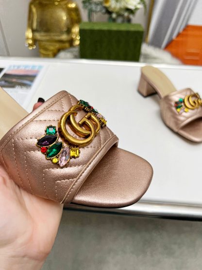 Gucci spring and summer new GG rhinestone buckle round toe thick heel slippers - Image 4