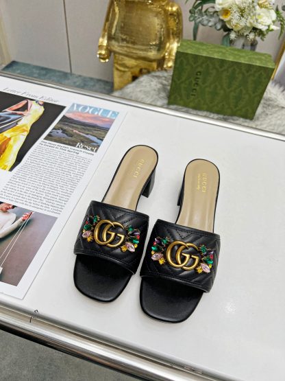 Gucci spring and summer new GG rhinestone buckle round toe thick heel slippers - Image 5