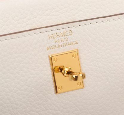 Hermes Milkshake White Kelly Handbag Size 28cm 25cm - Image 4