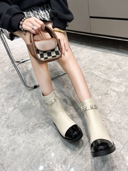 Chanel Paris catwalk latest off-white breathable and comfortable boots - Image 3