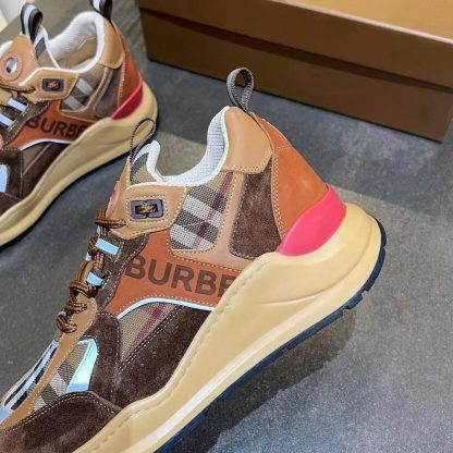 Burberry thick-soled sports shoes - Image 4