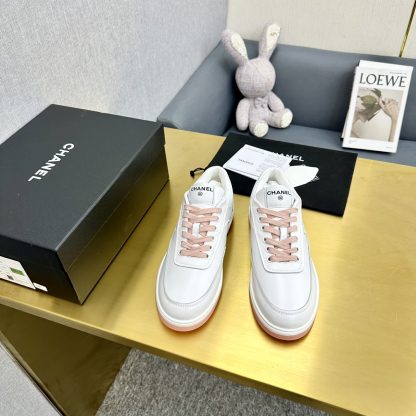 Chanel classic craft embroidery style white and pink mix and match casual sports shoes - Image 4