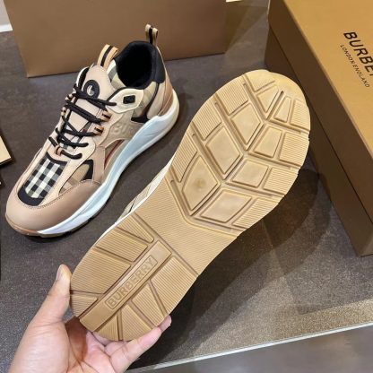 Burberry thick-soled sports shoes - Image 4
