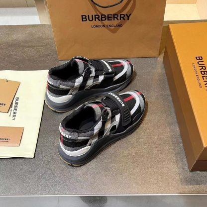 Burberry thick-soled sports shoes - Image 4