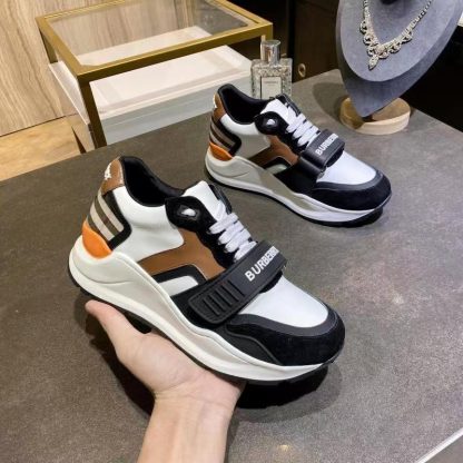 Burberry thick-soled sports shoes - Image 5