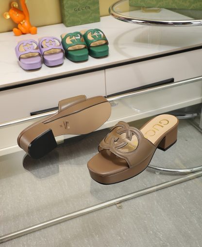 Gucci platform slippers - Image 4