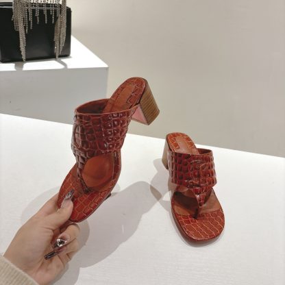 ChristianLouboutin red bottom women's thong high heel sandals - Image 4