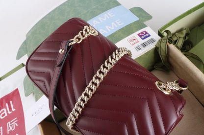 Gucci Wine Red Wave Pattern Quilted Handbag - Image 4