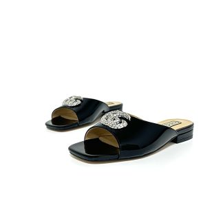Gucci stunning rhinestone slippers