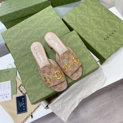 Gucci horsebit shallow design with square toe and three-dimensional square heel slippers - Image 2