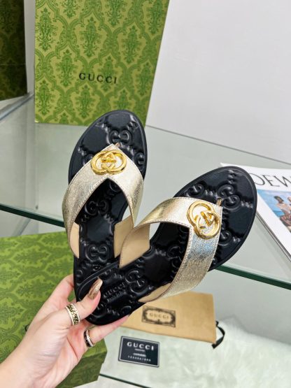 Gucci flat flip flops - Image 5