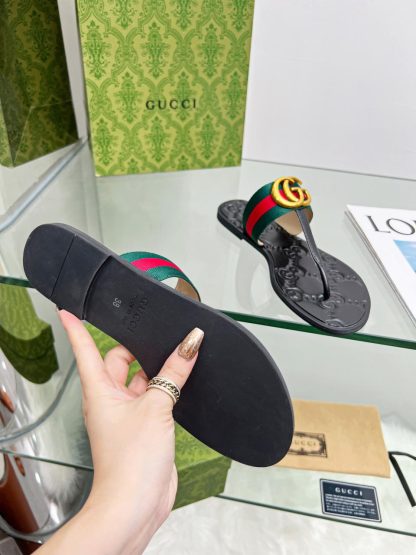 Gucci flat flip flops - Image 5