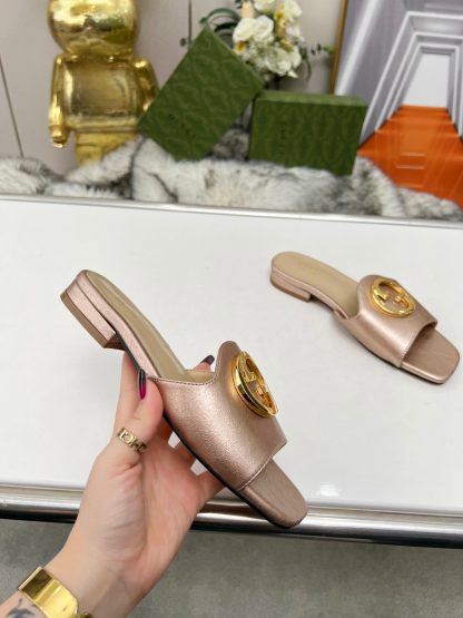 Gucci flat slippers - Image 4