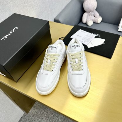 Chanel classic yellow and blue mix and match fashion casual dad shoes for men and women - Image 4