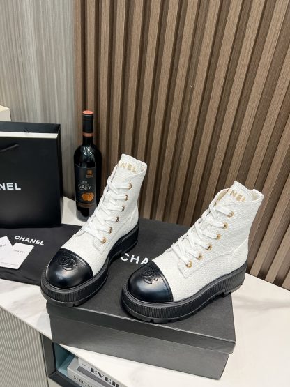Chanel white super comfortable motorcycle boots - Image 2