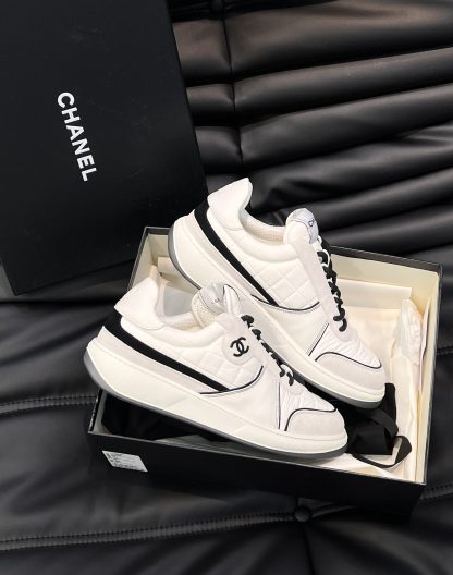 Chanel autumn and winter new white and black fashionable cowhide breathable sneakers - Image 4