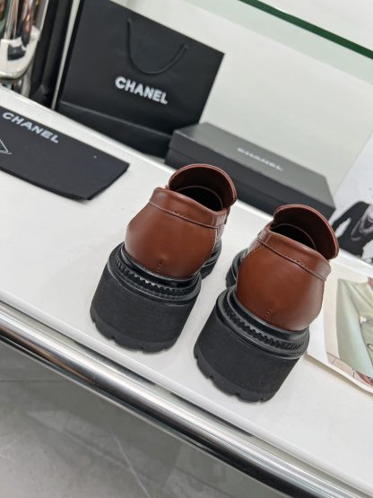 Chanel autumn and winter new brown versatile leather loafers - Image 4