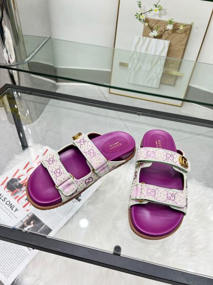 Gucci's new GG sandals - Image 4