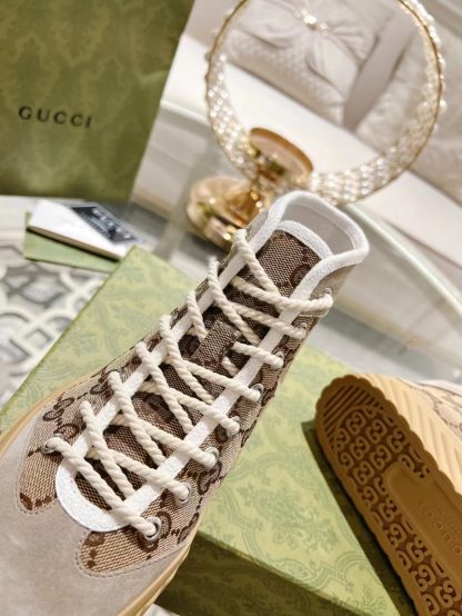 Chanel early spring new brown bow high-end casual shoes - Image 4