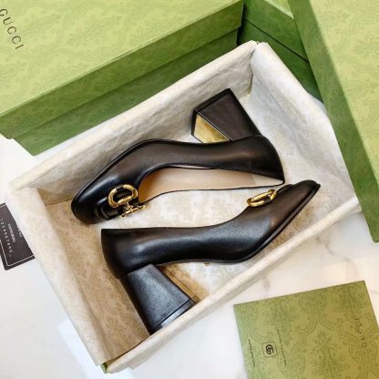Gucci's new horsebit buckle (same style for shoes and sandals) - Image 4