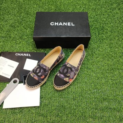 Chanel popular leather black apricot casual shoes - Image 3
