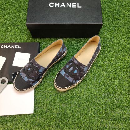 Chanel popular leather black and blue casual shoes - Image 3