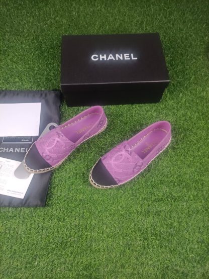 Chanel's early spring sunshine purple and black new fisherman shoes - Image 3