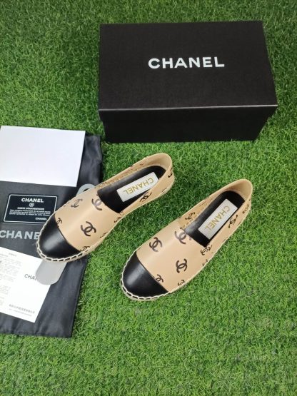 Chanel early spring sunshine apricot black new fisherman shoes - Image 3