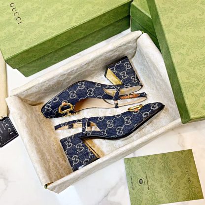 Gucci's new horsebit buckle (same style for shoes and sandals) - Image 4