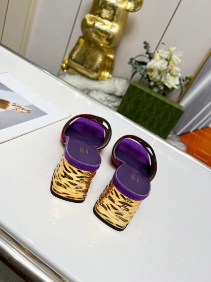 Gucci mid-heel slippers - Image 5