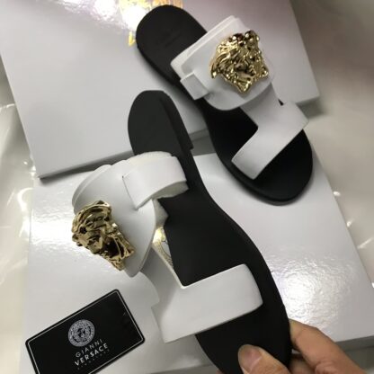 VERSACE new flat sandals - Image 4