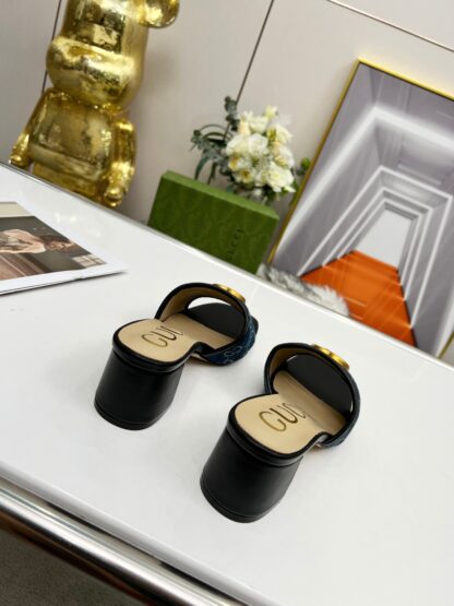 Gucci mid-heel slippers - Image 4