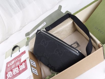 Gucci all-black design classic crossbody bag - Image 4