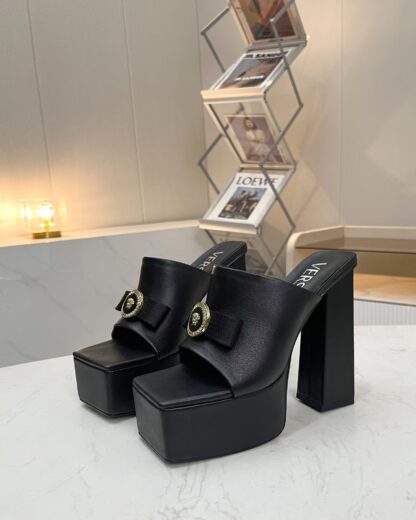 VERSACE SQUARE TOE CHIC HIGH HEELS